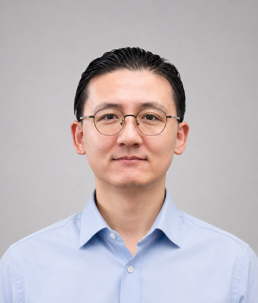 Liangqin Ren